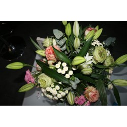 Bouquet varier  lys et rose...